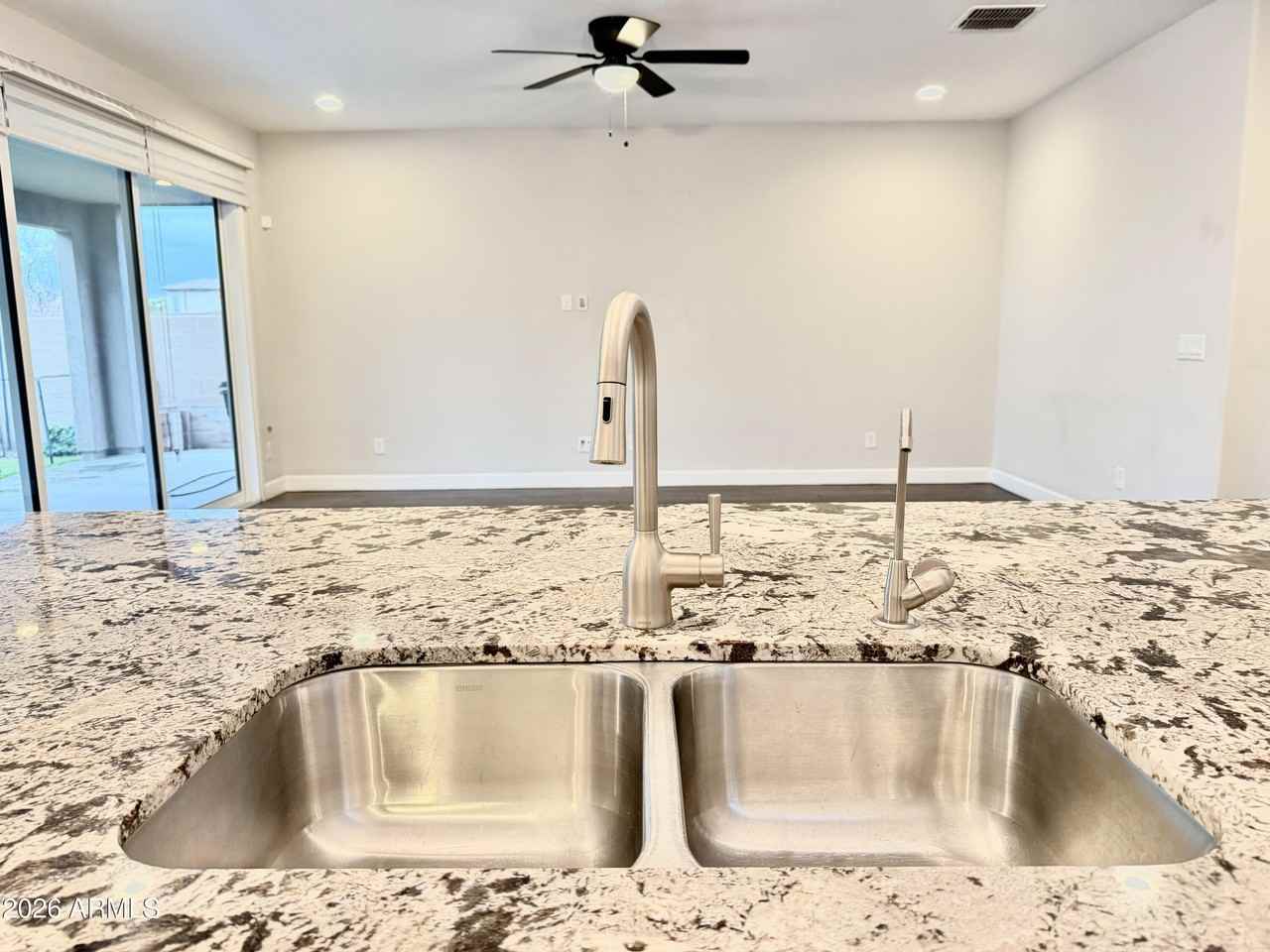 1732 W Myrna Ln - Photo 7 of 50