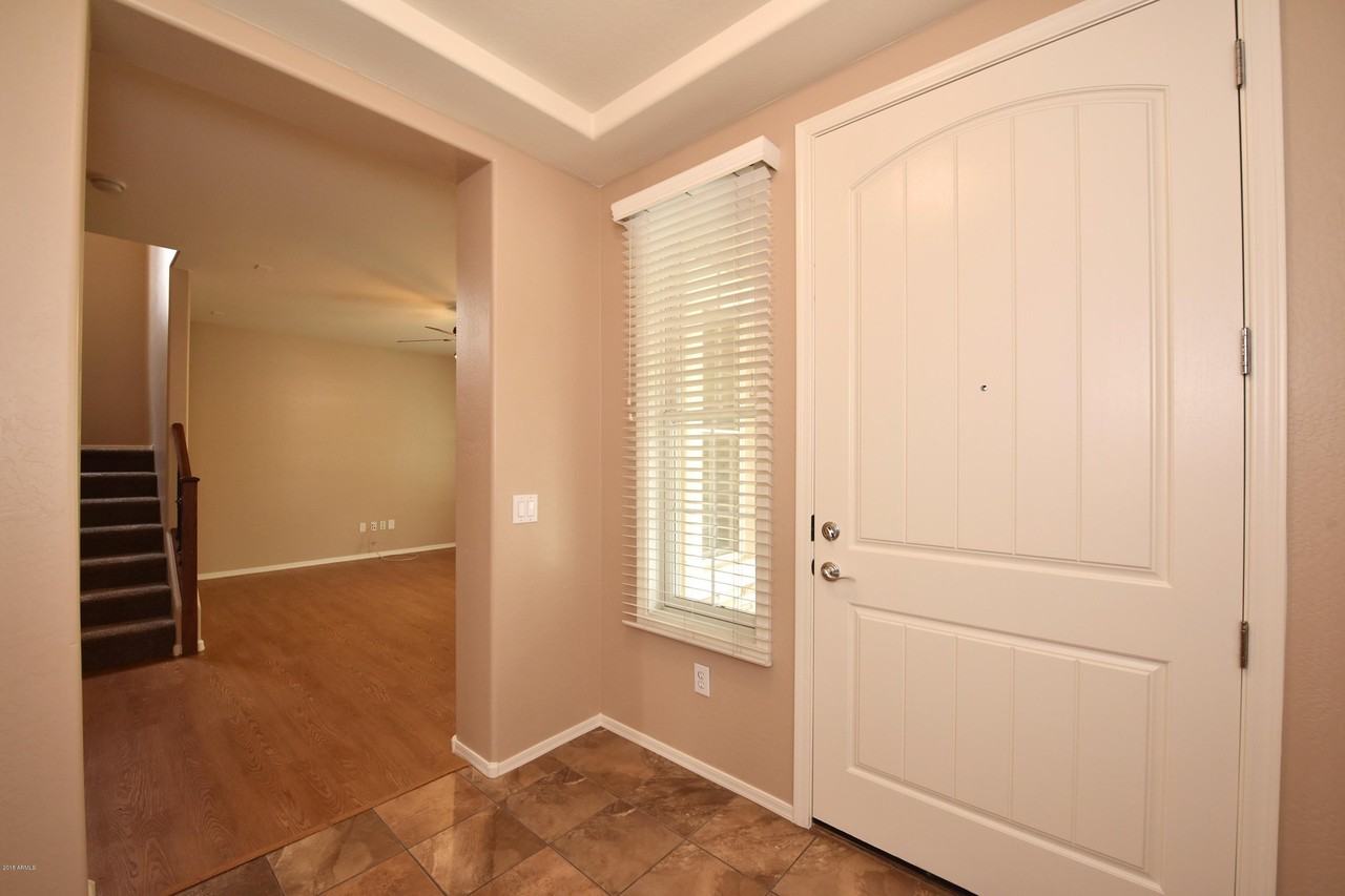 4757 E Woodside Way - Photo 7 of 48