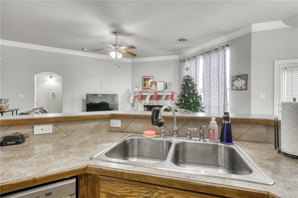 917 Dove Landing Ave - Photo 7 of 17