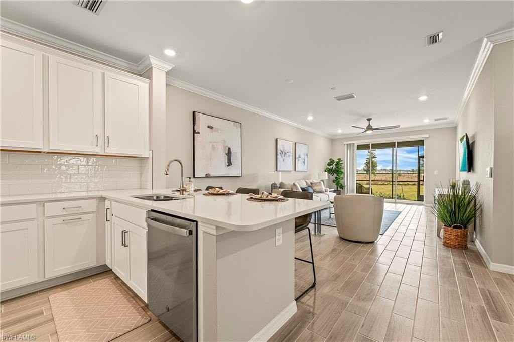 11821 Venetian Lagoon Dr Unit 104 #104 - Photo 3 of 50