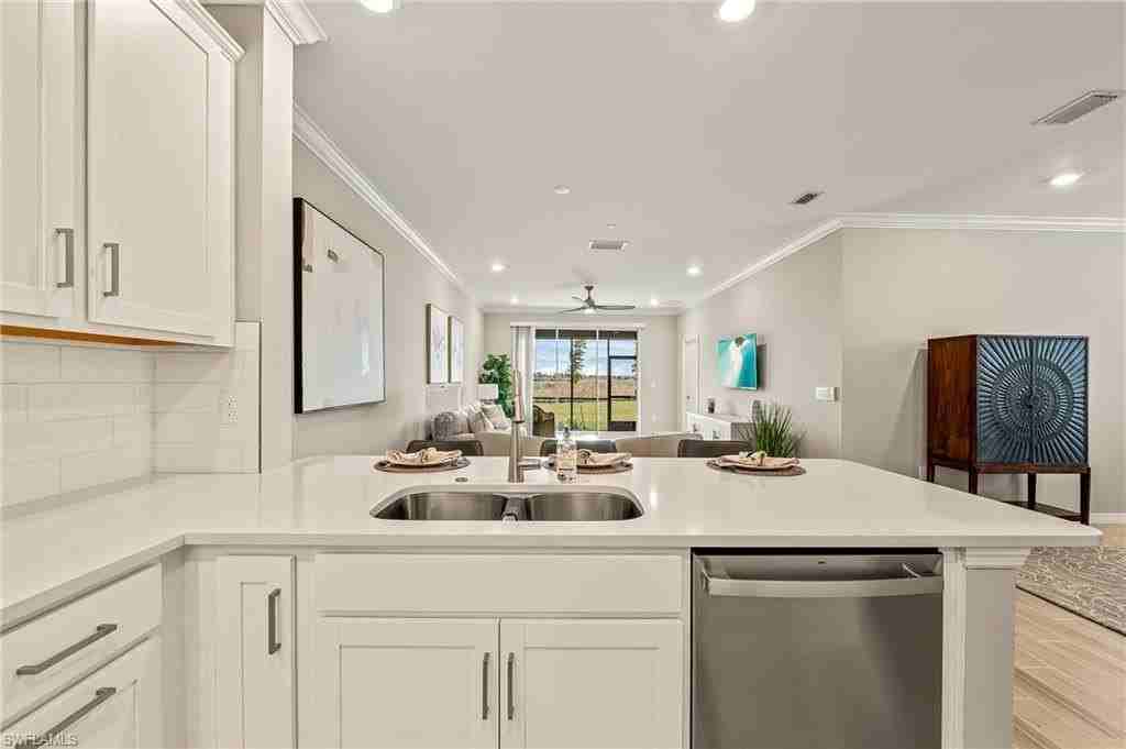 11821 Venetian Lagoon Dr Unit 104 #104 - Photo 7 of 50