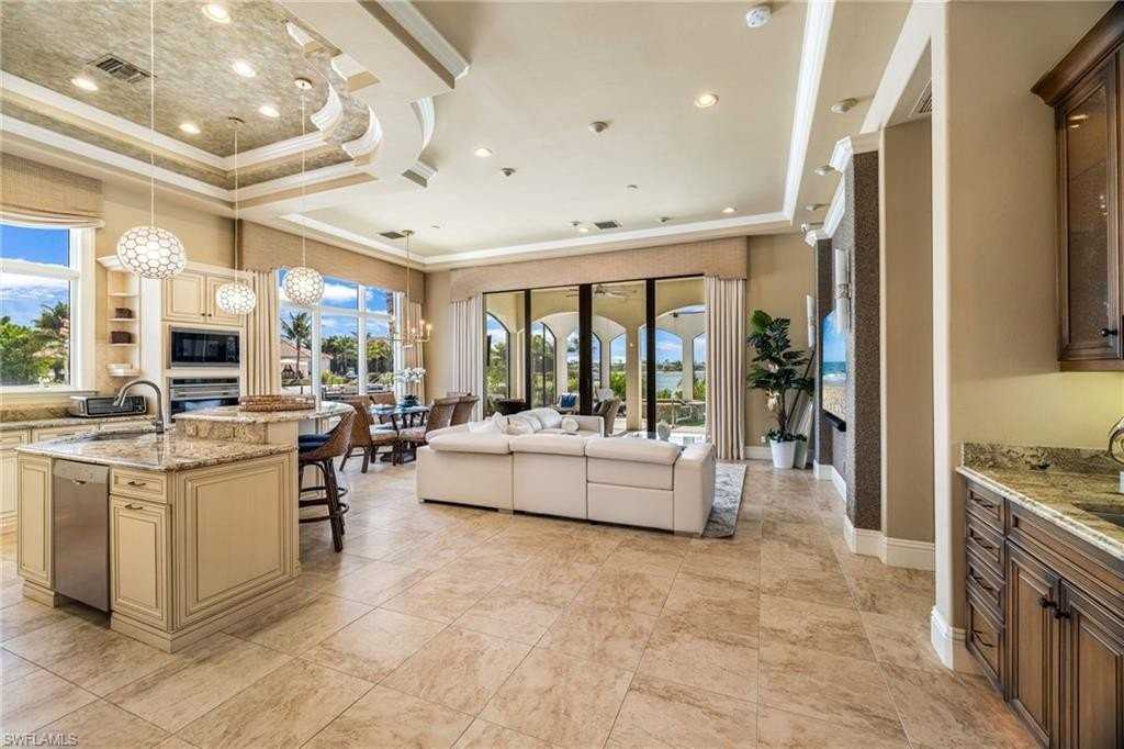 11777 Via Savona Ct Lot 5 - Photo 3 of 50