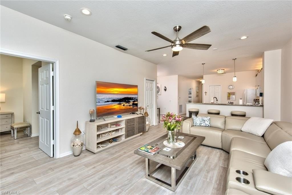 10045 Heather Ln Unit 2-204 #2-204 - Photo 2 of 30