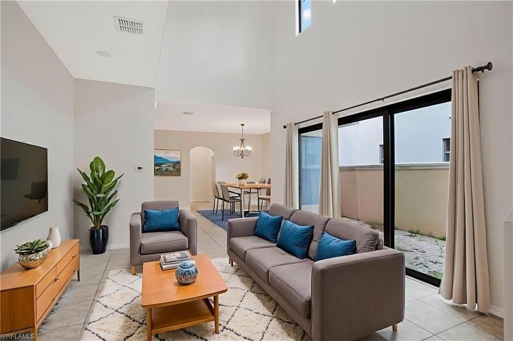 1292 Kendari Terrace Kendari Terrace - Photo 3 of 22