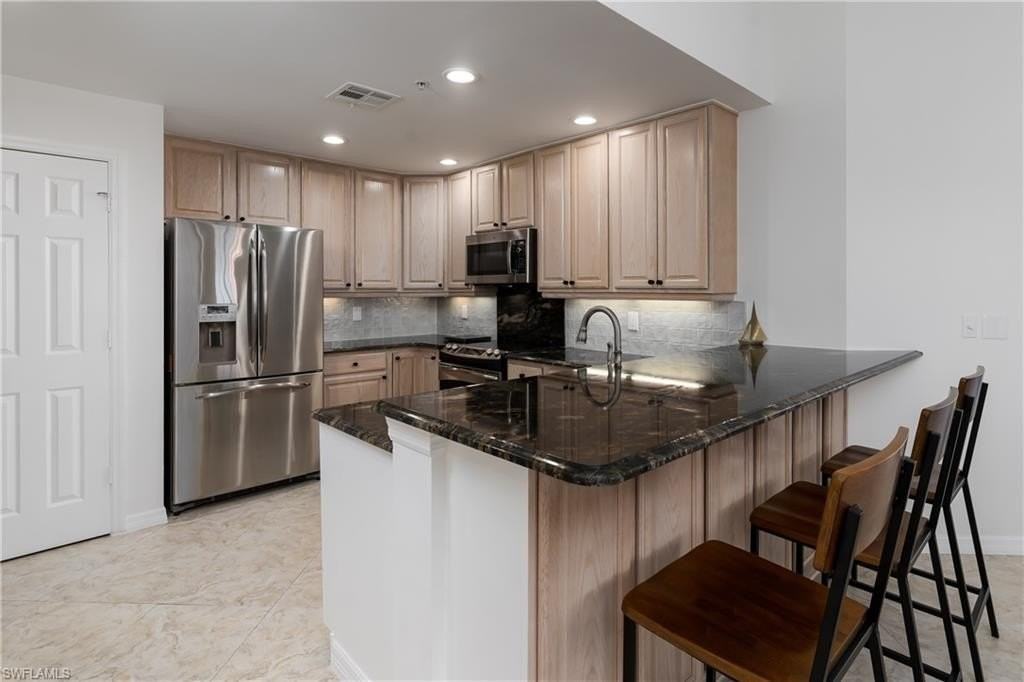 4120 Bayhead Dr Apt 306 #306 - Photo 4 of 27