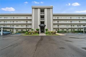 featured image of 14771 Hole In 1 Cir Apt 108 #108