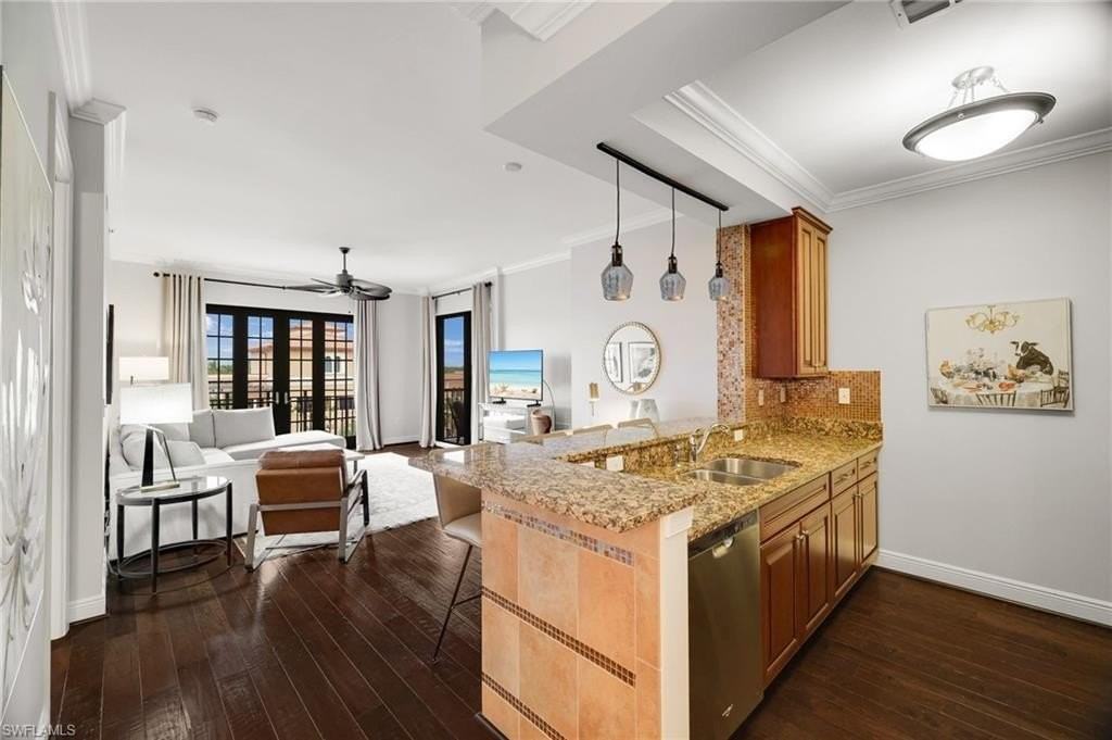 23161 Fashion Dr Unit 311 #311 - Photo 4 of 20