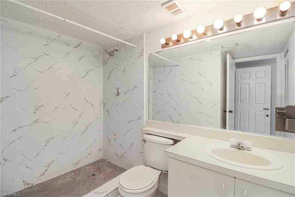 13605 Eagle Ridge Dr Apt 1723 #1723 - Photo 7 of 15