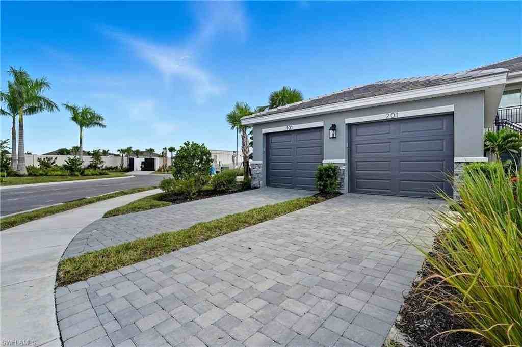 11861 Venetian Lagoon Dr - Photo 2 of 50