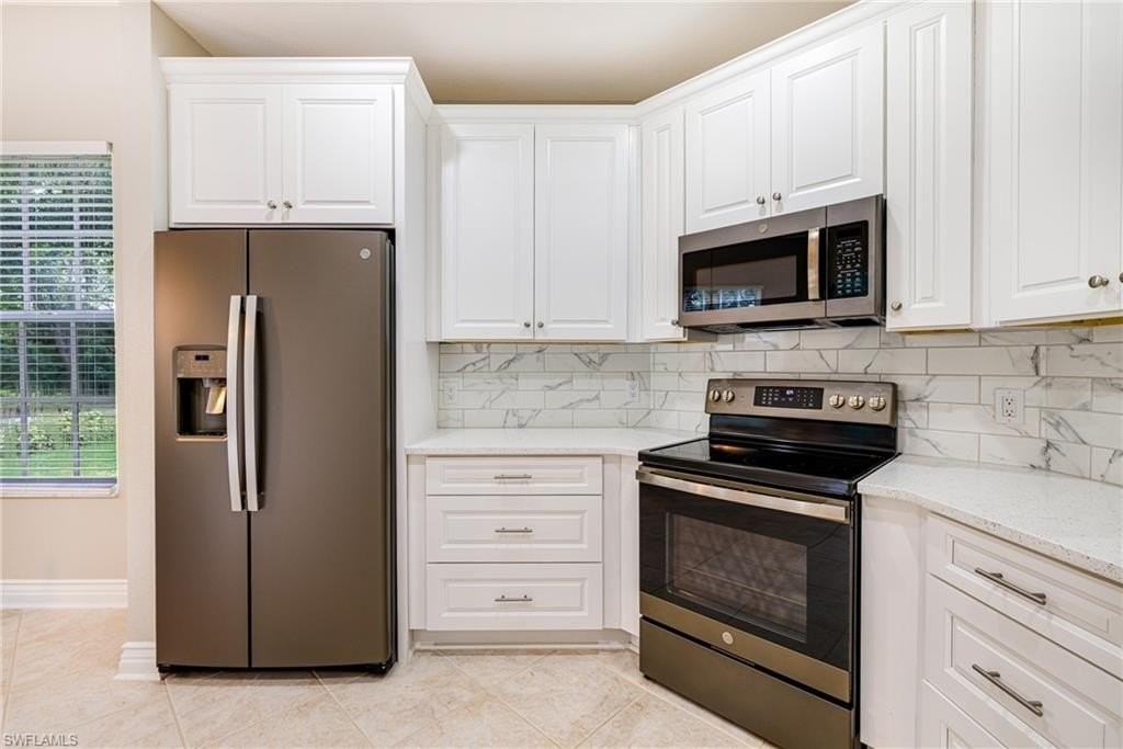 5051 Indigo Bay Blvd Unit 102 #102 - Photo 4 of 31