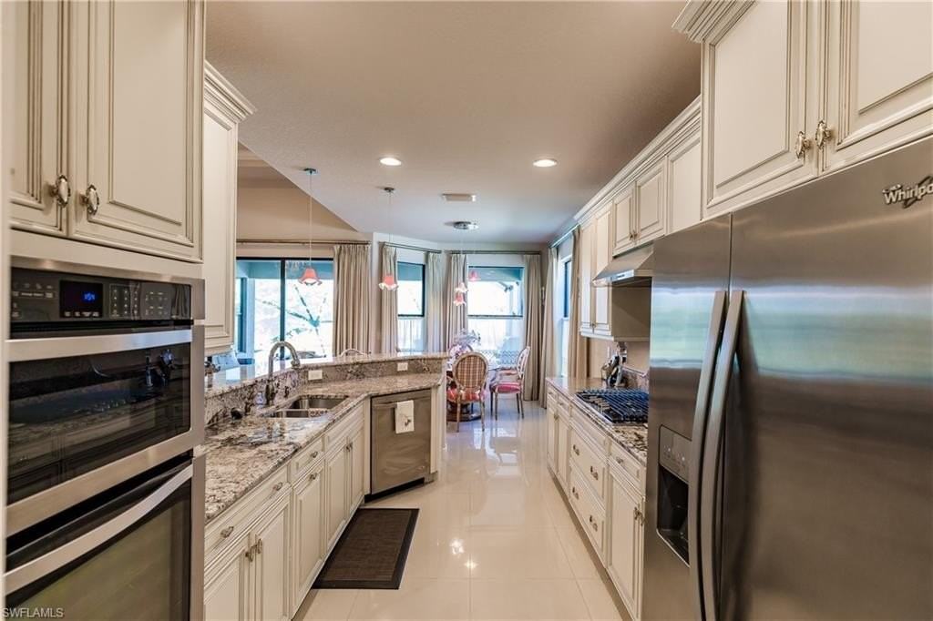 9917 Alhambra Ln Lot 92 - Photo 4 of 43