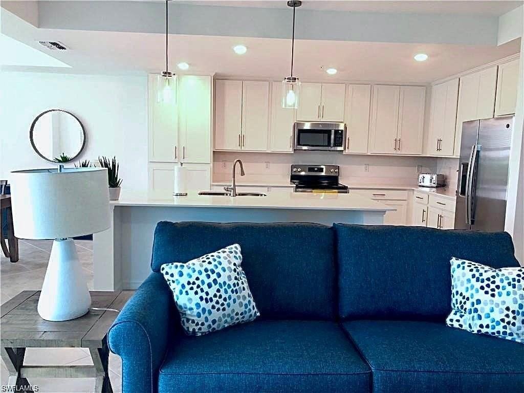 43060 Greenway Blvd #713 - Photo 5 of 17