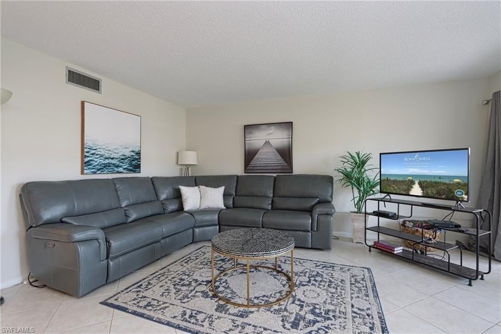 25740 Hickory Blvd Apt 450 #450 - Photo 2 of 24