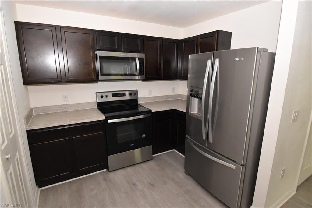 8388 Delong Ave - Photo 2 of 21