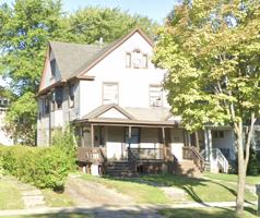 featured image of 987 Dewey Ave #989