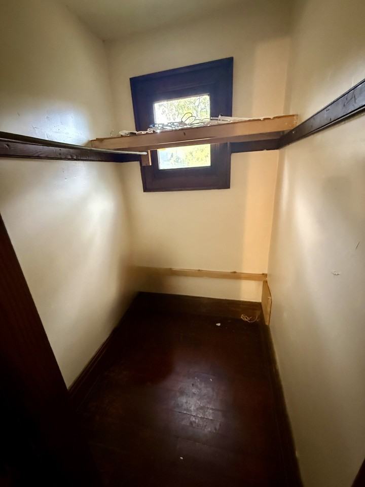 987 Dewey Ave #989 - Photo 6 of 19