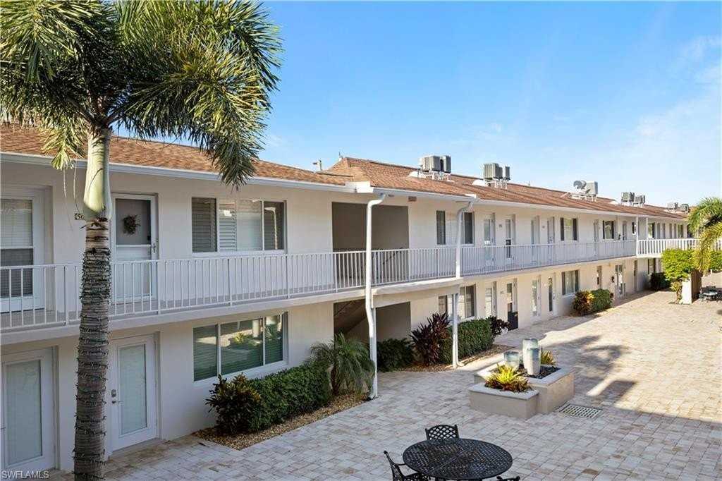 578 Broad Ave S Lot 578 #578 - Photo 5 of 32