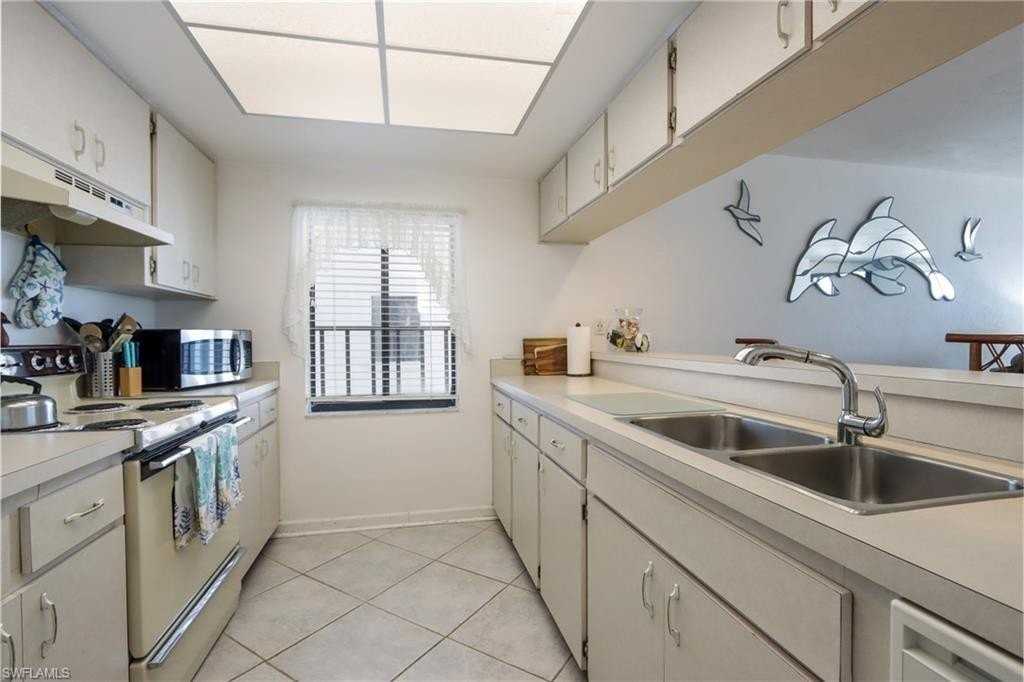 25810 Hickory Blvd Apt 505 #505 - Photo 6 of 13