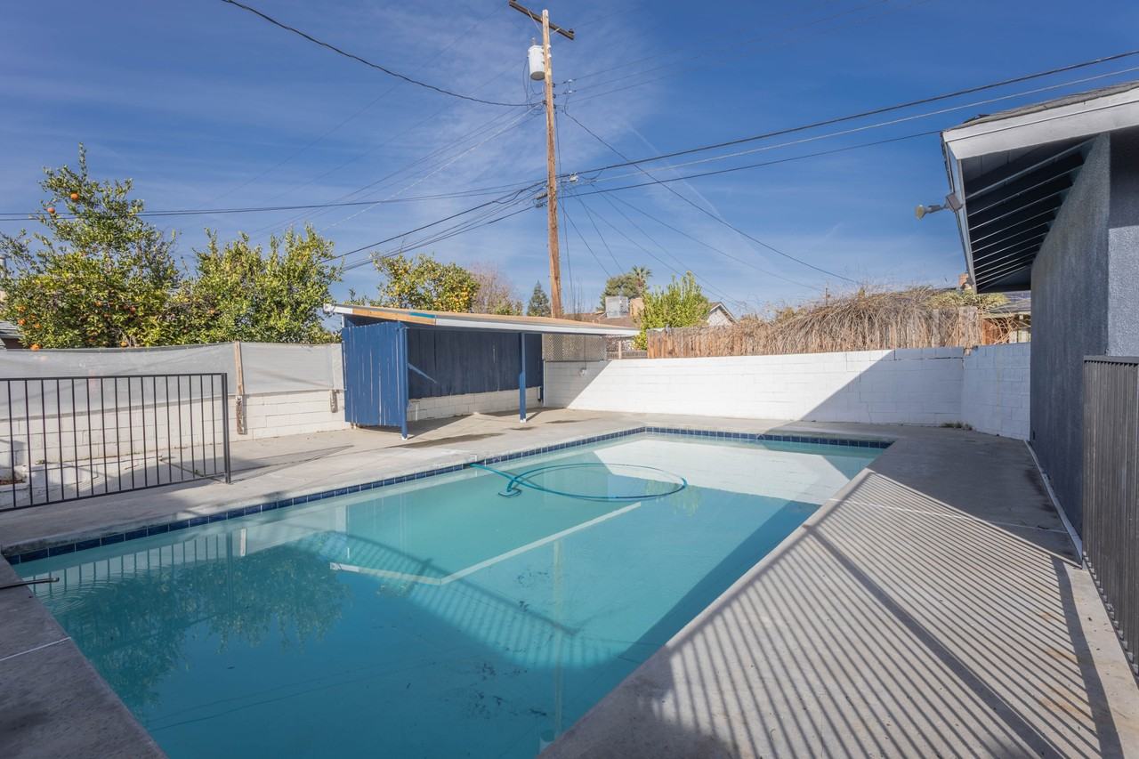 1312 Telegraph Ave #1 - Photo 5 of 22