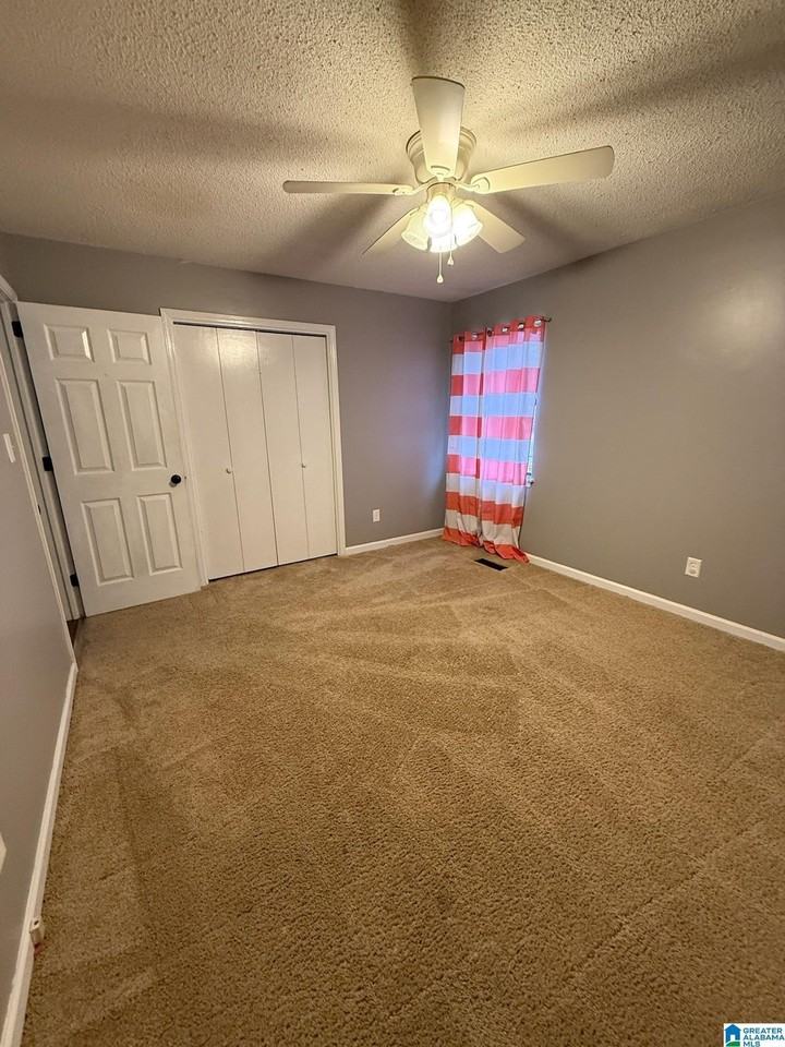 2700 Southwind Cir - Photo 6 of 20