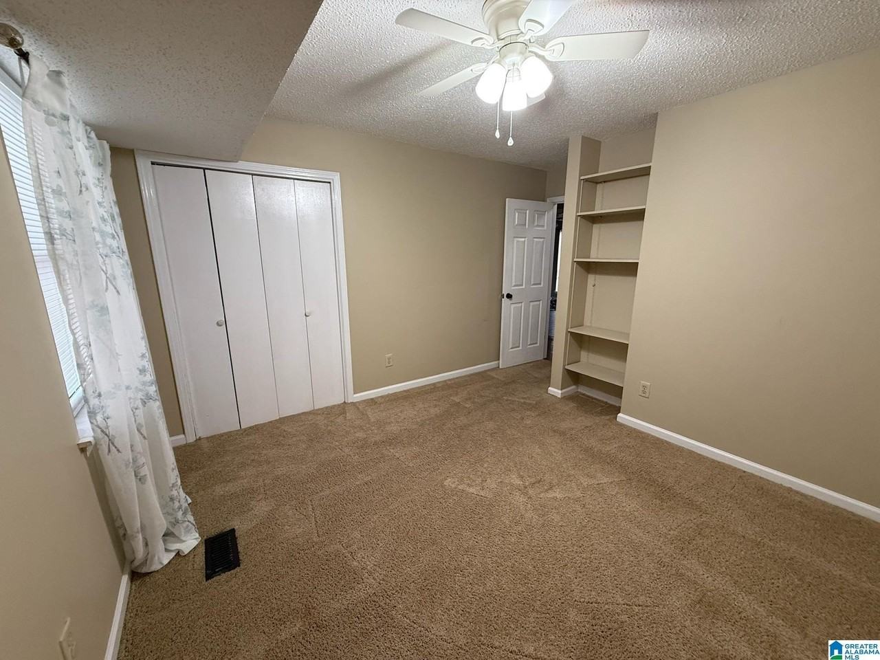 2700 Southwind Cir - Photo 7 of 20