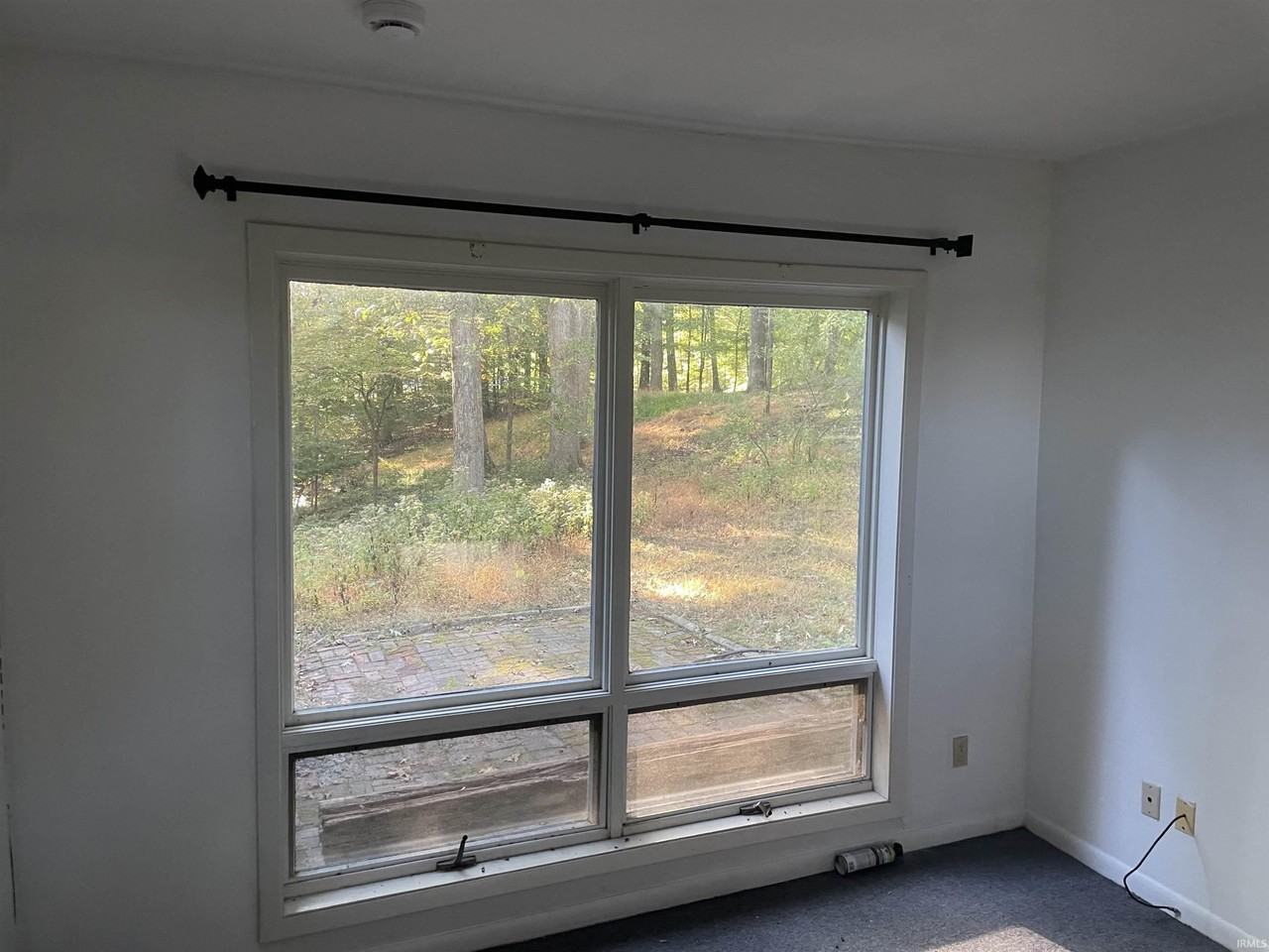 2625 S Smith Rd - Photo 4 of 29