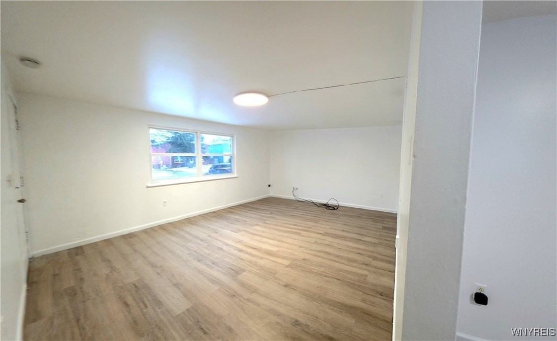 50 Strasbourg Drive unit: Lower - Photo 4 of 12