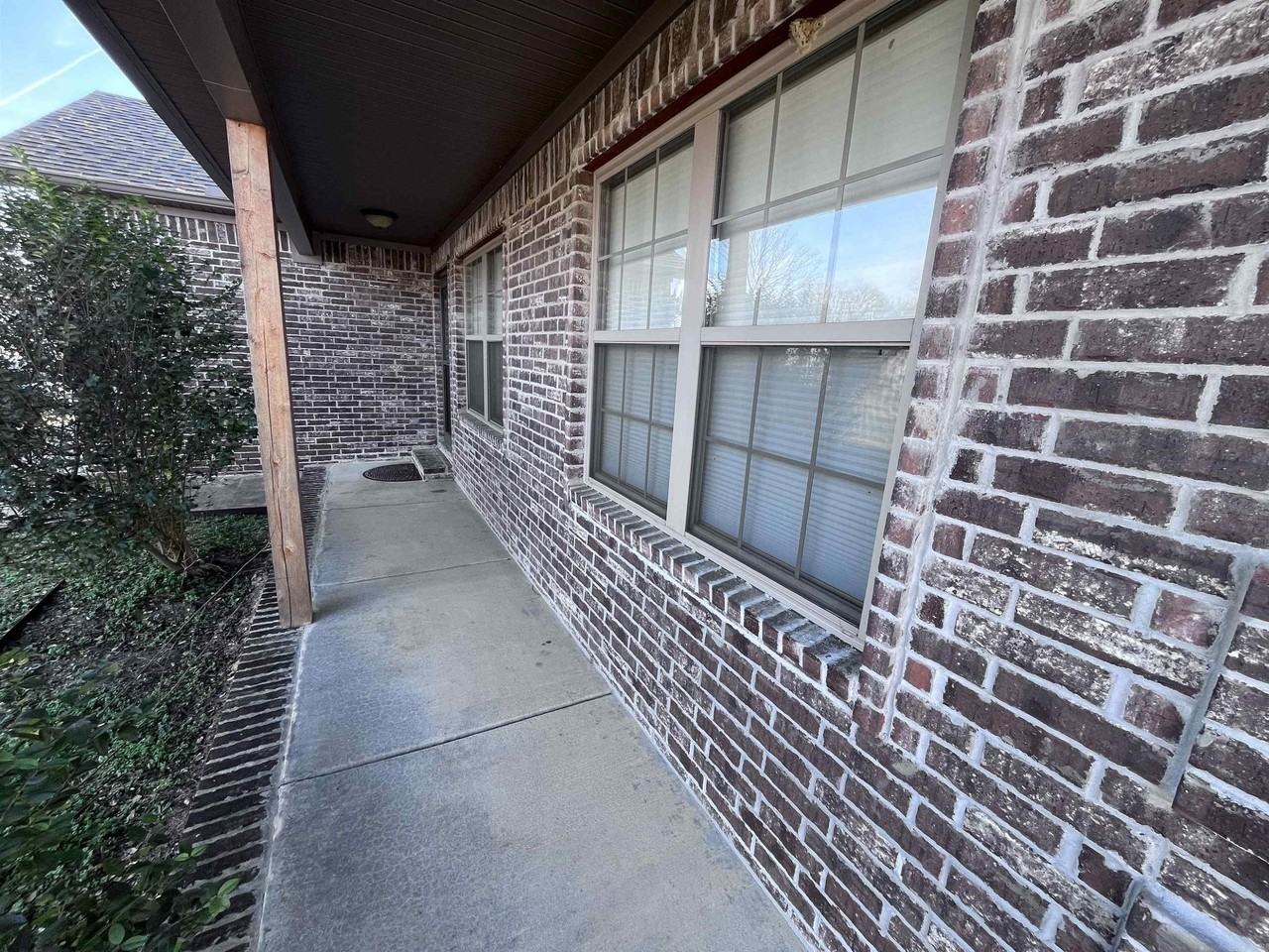 13 Kelby Ct - Photo 5 of 43