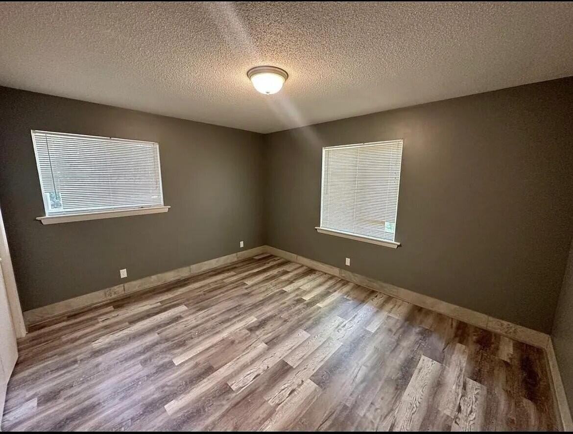 3207 Joselin Ln - Photo 7 of 18