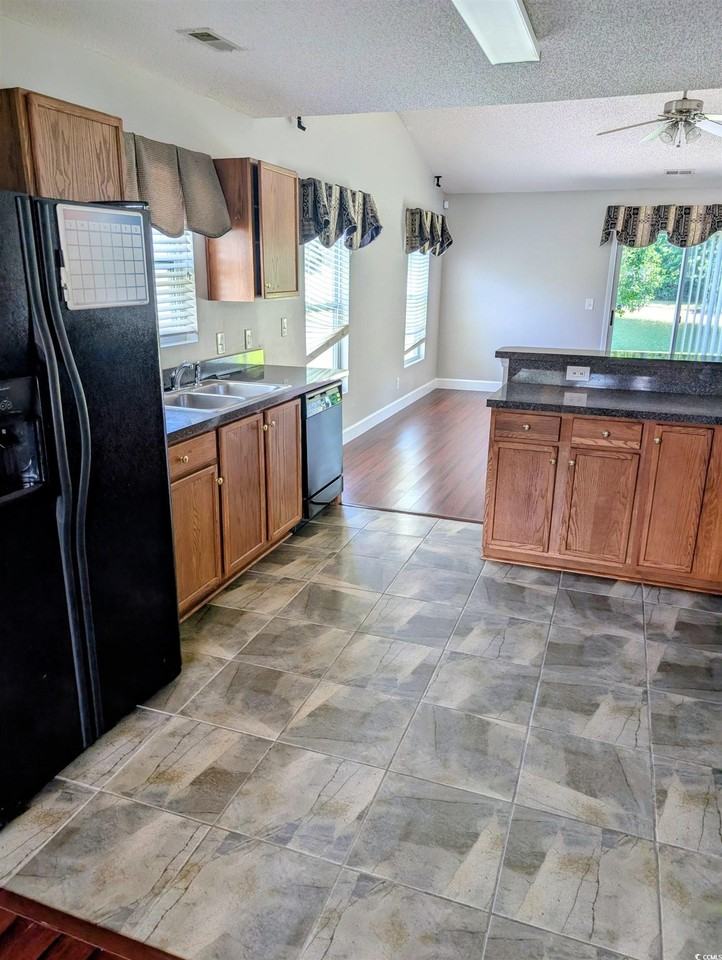 456 Bellegrove Dr - Photo 5 of 19