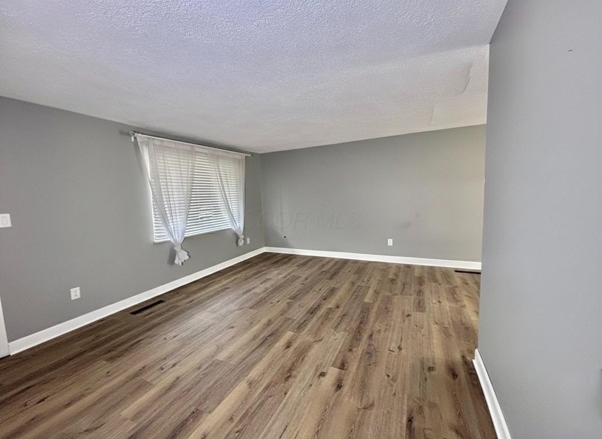 3535 Paris Blvd - Photo 3 of 21