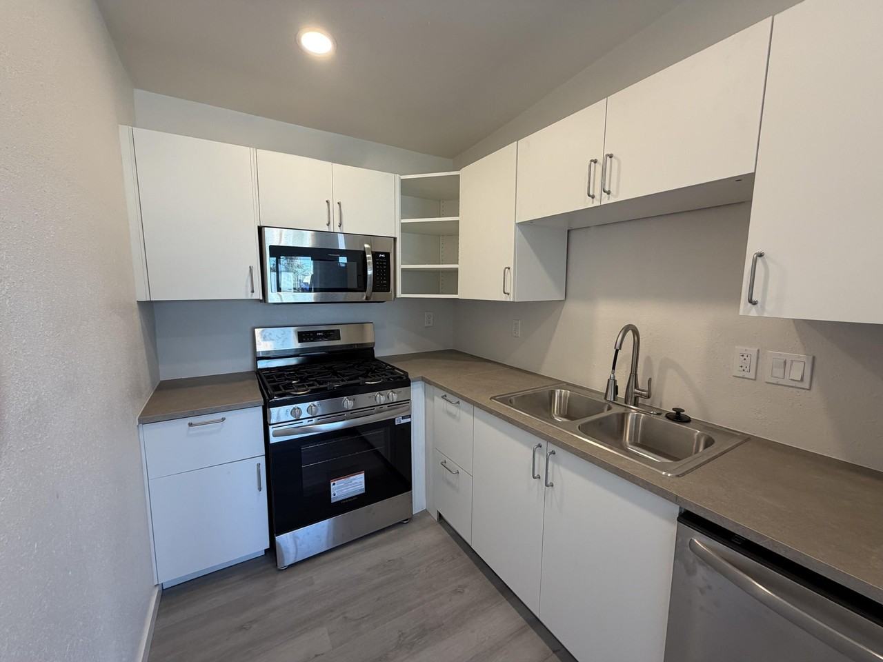 74031 Gorgonio Dr - Photo 5 of 14