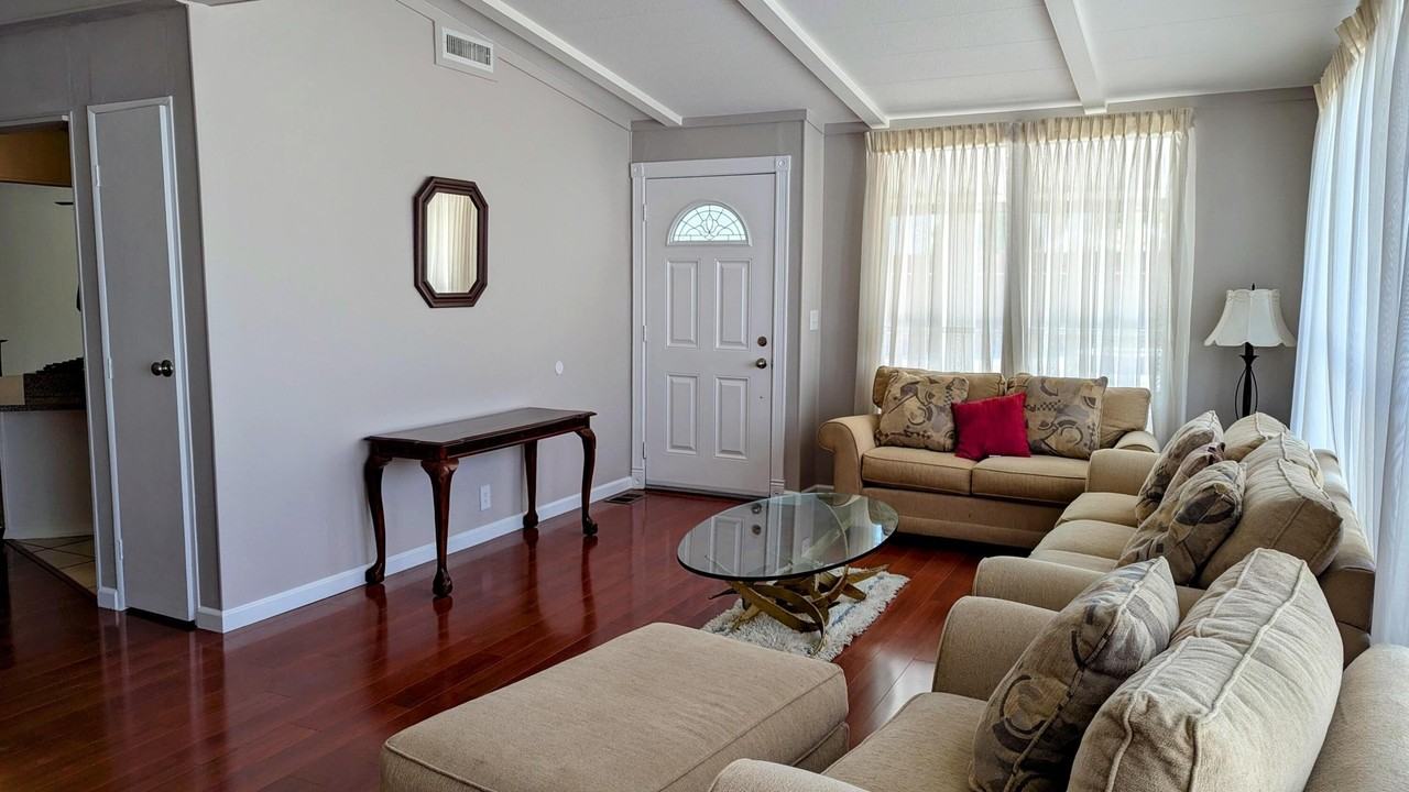 73530 Red Cir - Photo 5 of 26