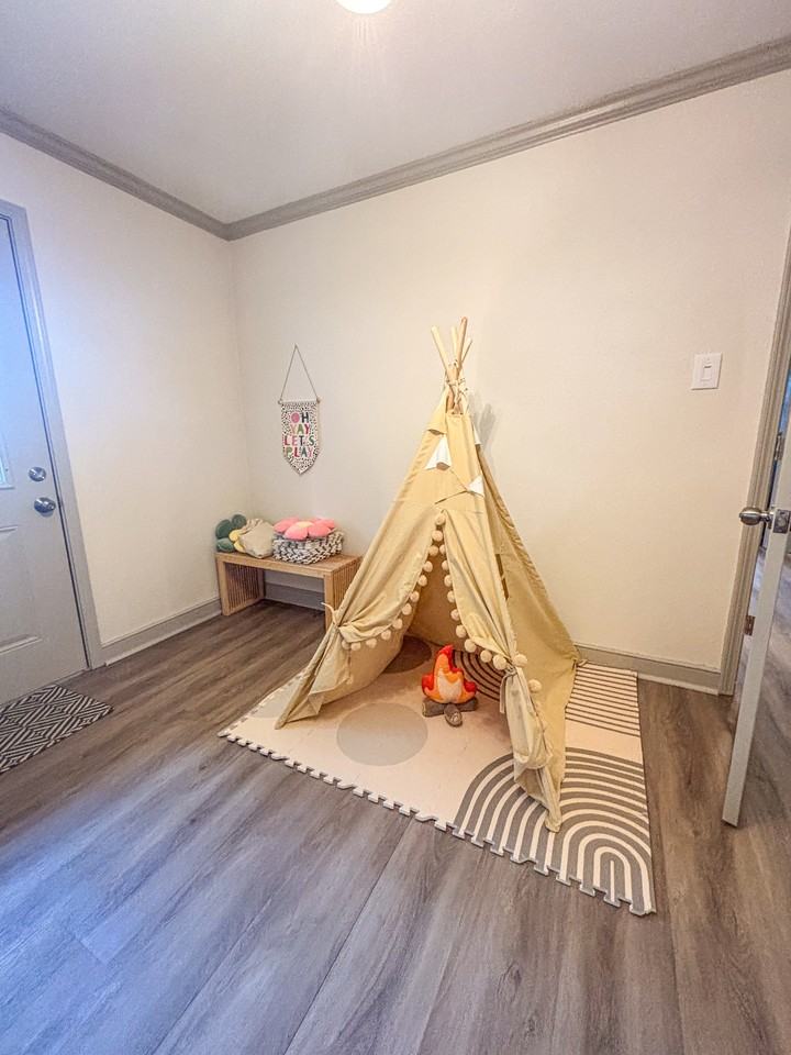 710 Mcmillan Rd #1 - Photo 3 of 11