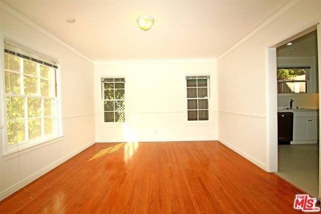 836 Westholme Ave - Photo 5 of 21