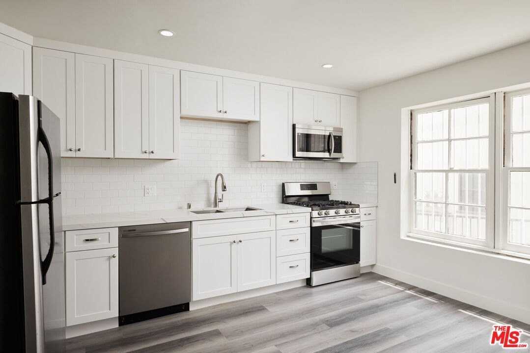 1151 Horn Ave Unit 1 #1 - Photo 4 of 11