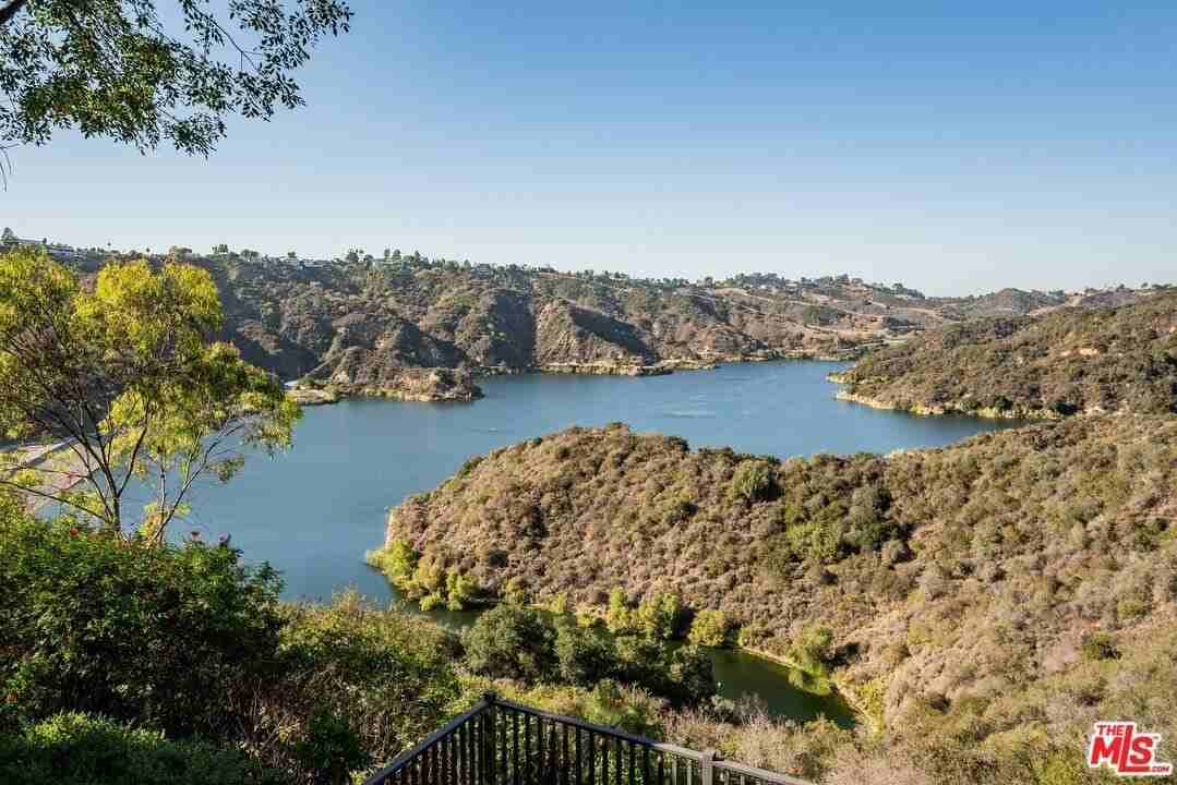 1900 Bel Air Rd - Photo 2 of 41