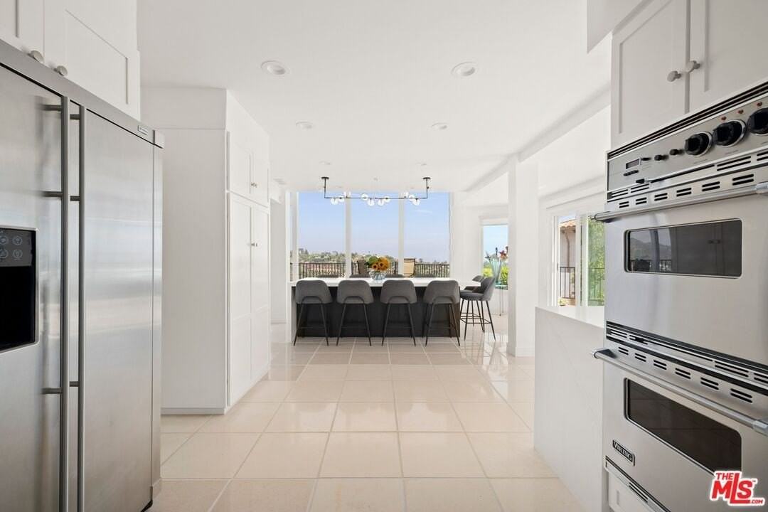 1244 Stradella Rd - Photo 7 of 31