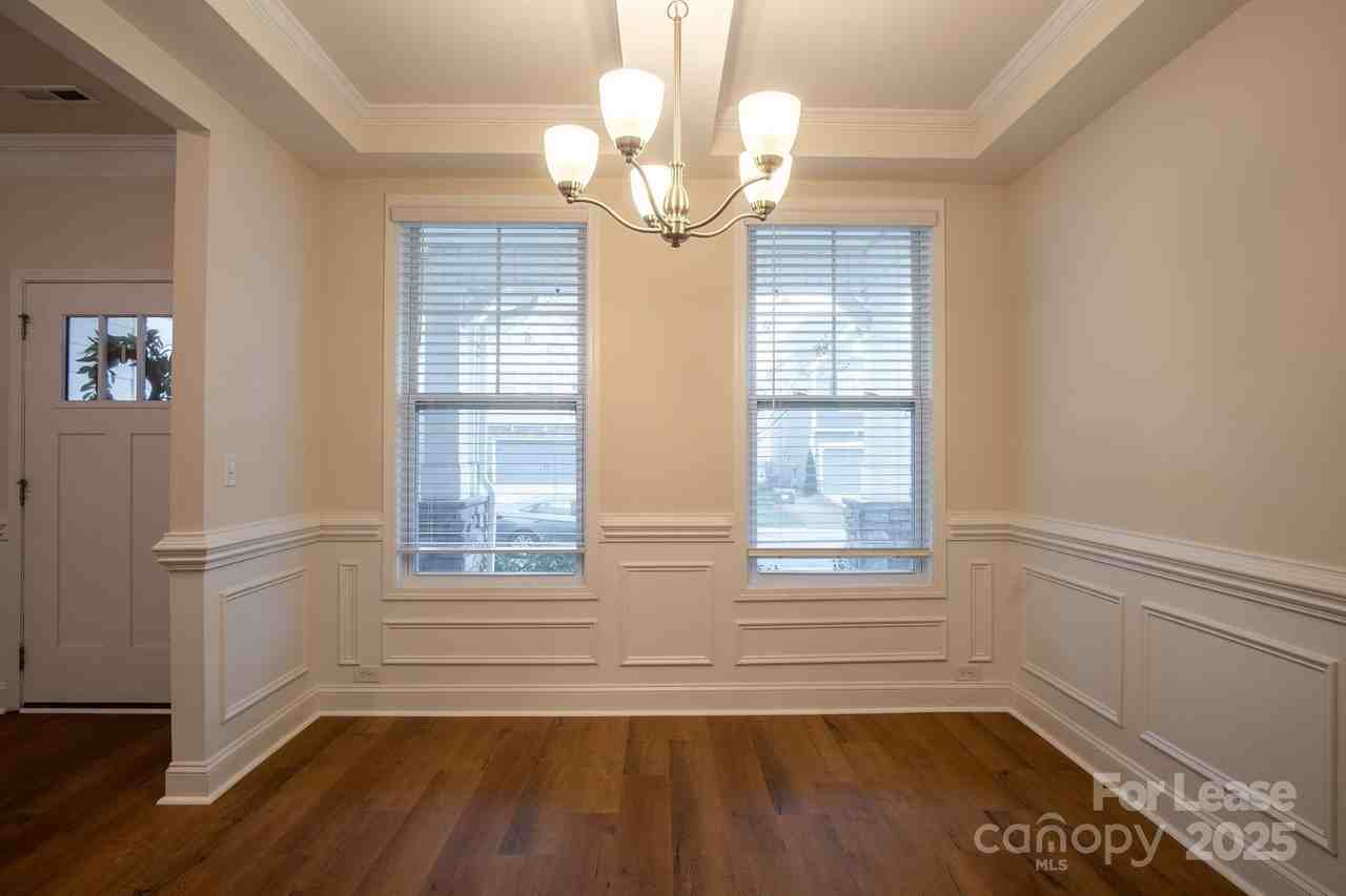 3042 Burnello Ct - Photo 7 of 36