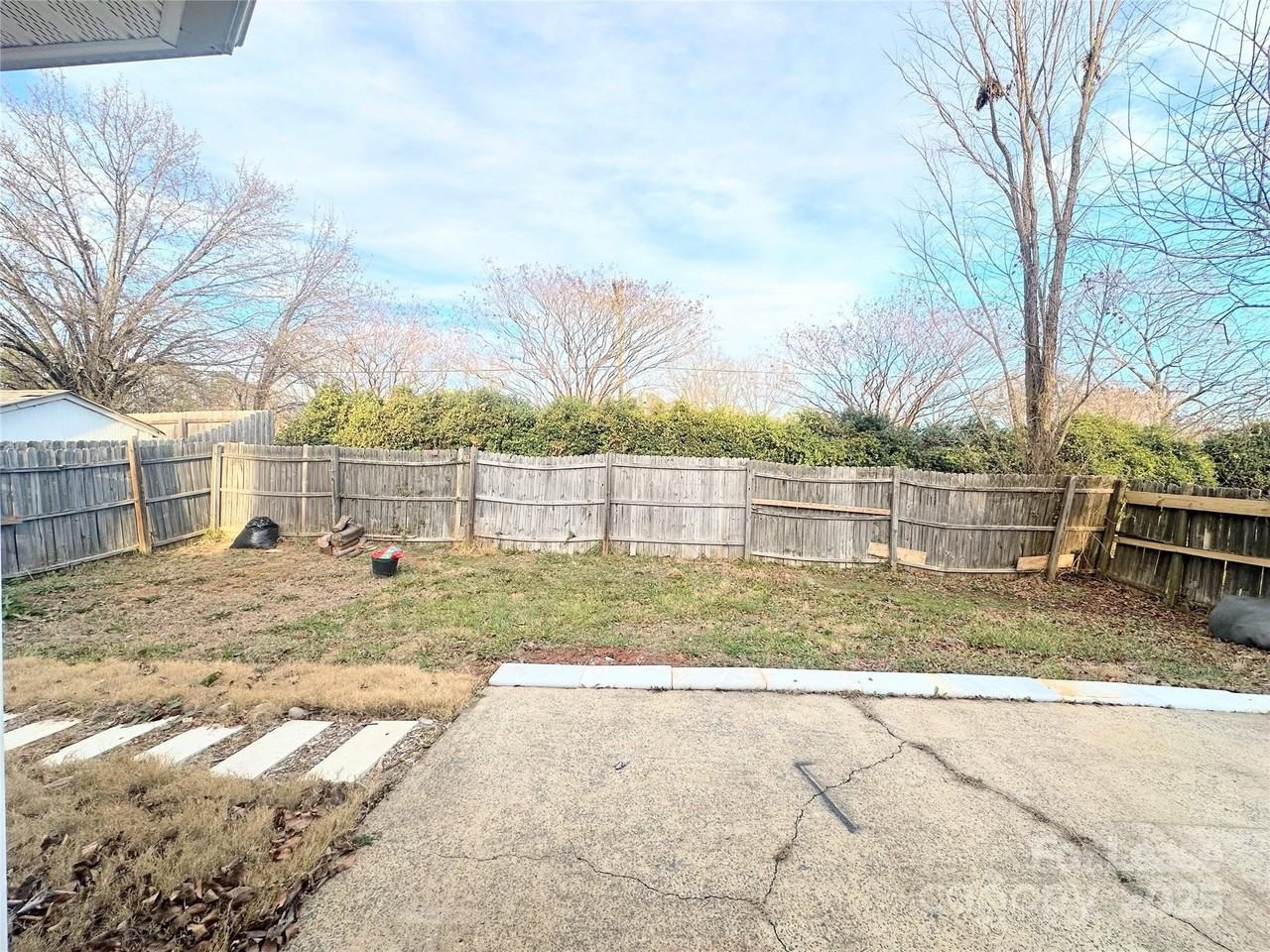 8415 Alicia Brittany Ln - Photo 2 of 15