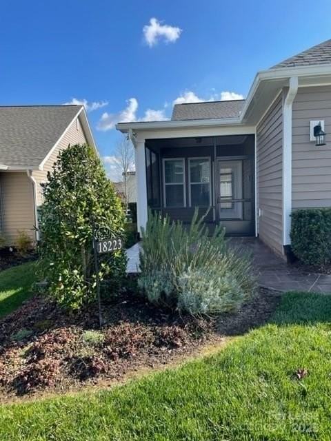 18223 Ebenezer Dr - Photo 2 of 39