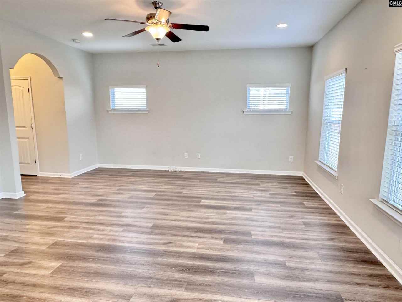 2014 Chipmunk Ln - Photo 3 of 27