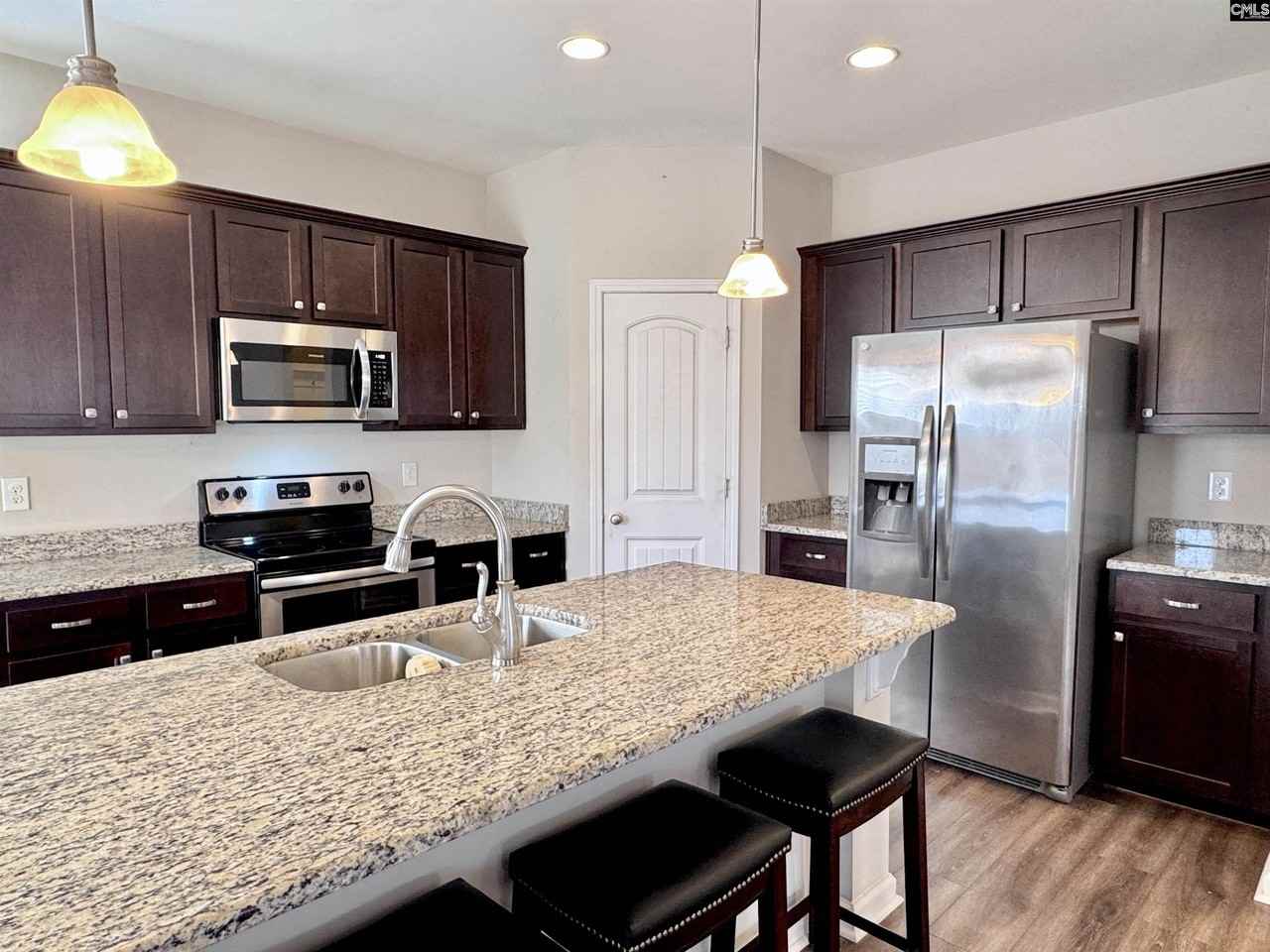 2014 Chipmunk Ln - Photo 4 of 27