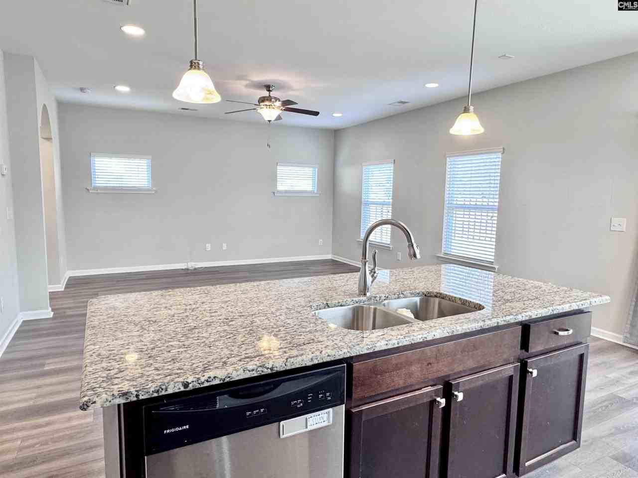 2014 Chipmunk Ln - Photo 5 of 27