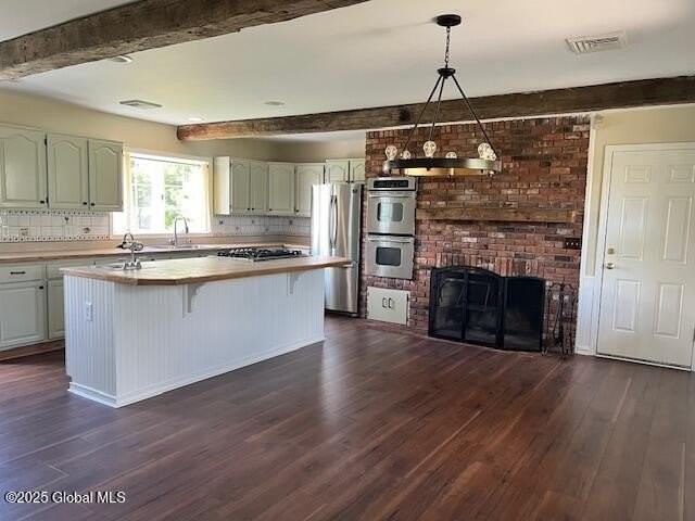 12 Glennon Rd - Photo 6 of 36