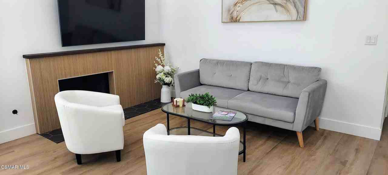 1854 Gaviota Ct - Photo 3 of 14