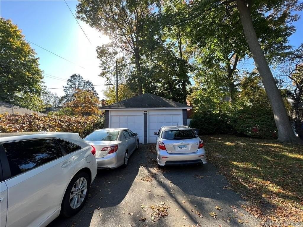 953 West Blvd #1 - Photo 3 of 25