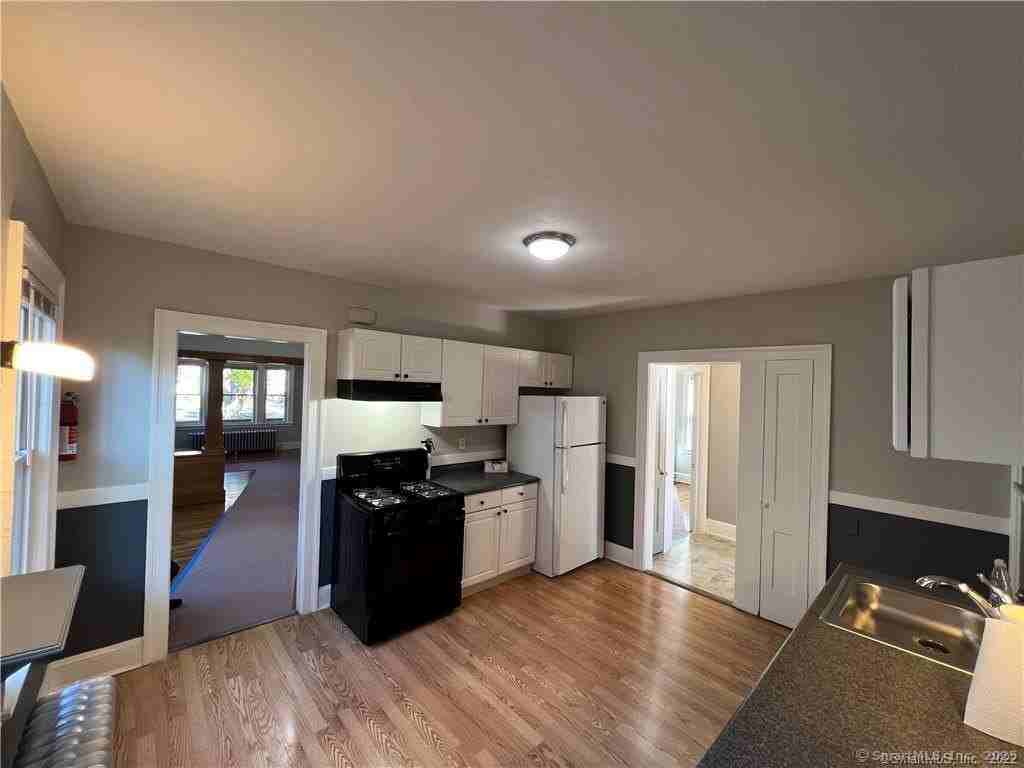 953 West Blvd #1 - Photo 6 of 25