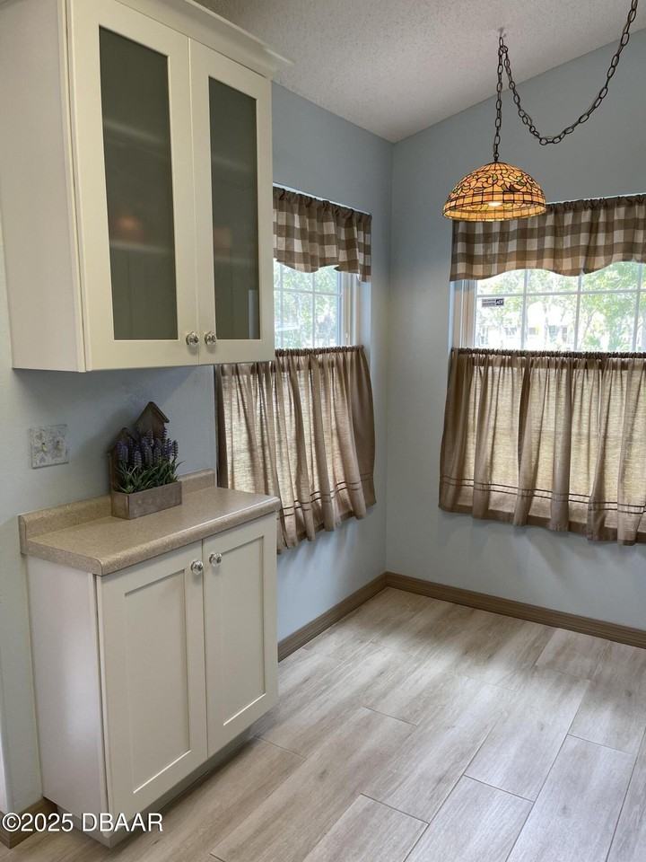 89 Crooked Pine Rd - Photo 4 of 24