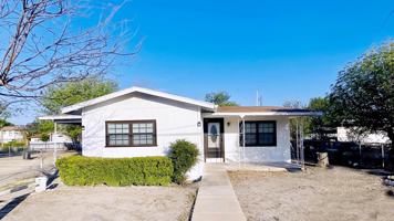 featured image of 405 E Bowie St